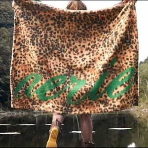 Limited Edition Aerie Blanket